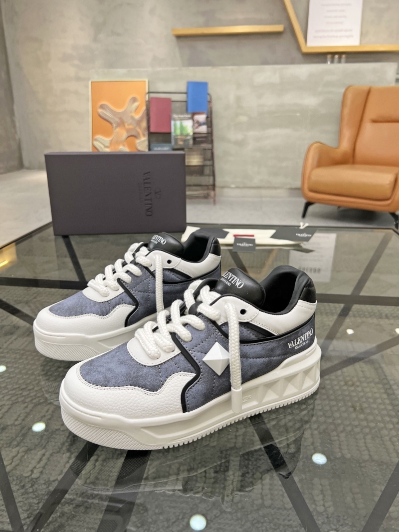 Valentino Sneakers